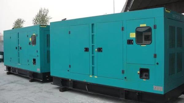 象州康明斯400kw大型柴油二手发电机组